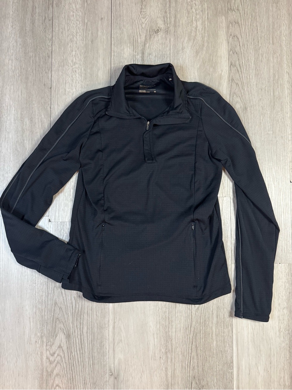 Mondetta Performance Luxury Womens Black 1/4 Zip Pullover Top XS Zipper Pockets.